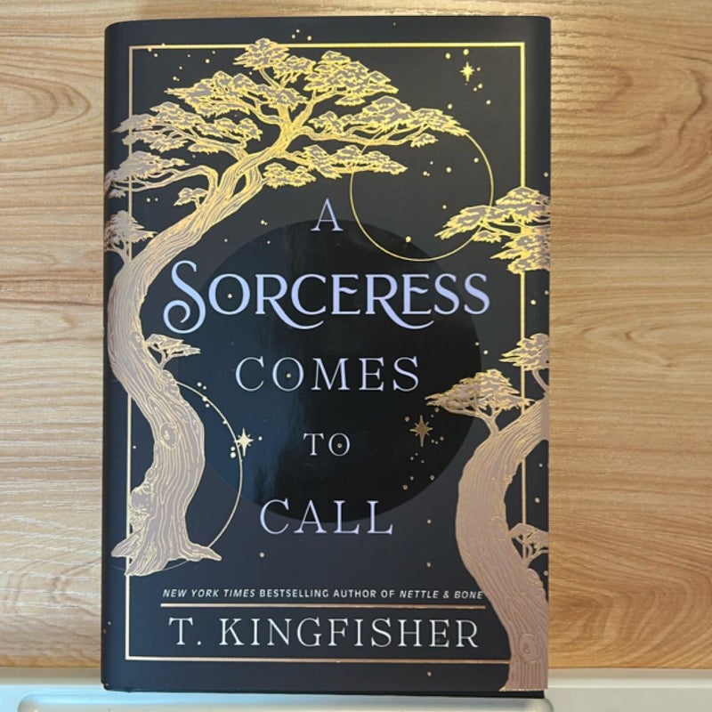 A Sorceress Comes to Call