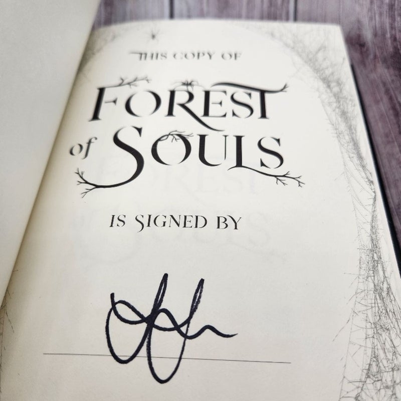 Fairyloot Special Signed Edition - Forest of Souls by Lori M. Lee