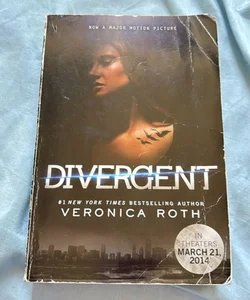 Divergent Movie Tie-In Edition