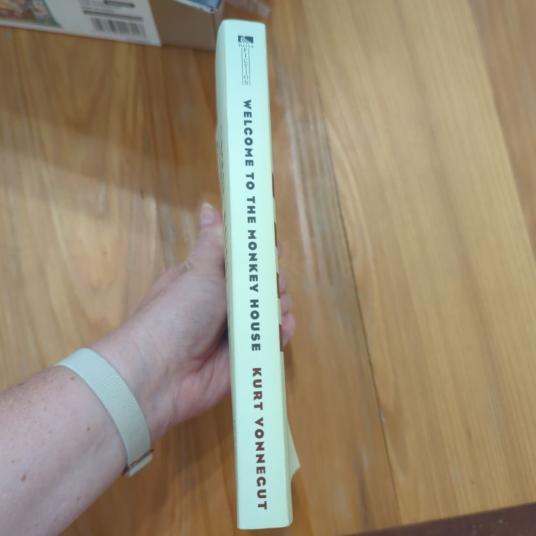 Welcome to the Monkey House by Kurt Vonnegut, Paperback | Pangobooks