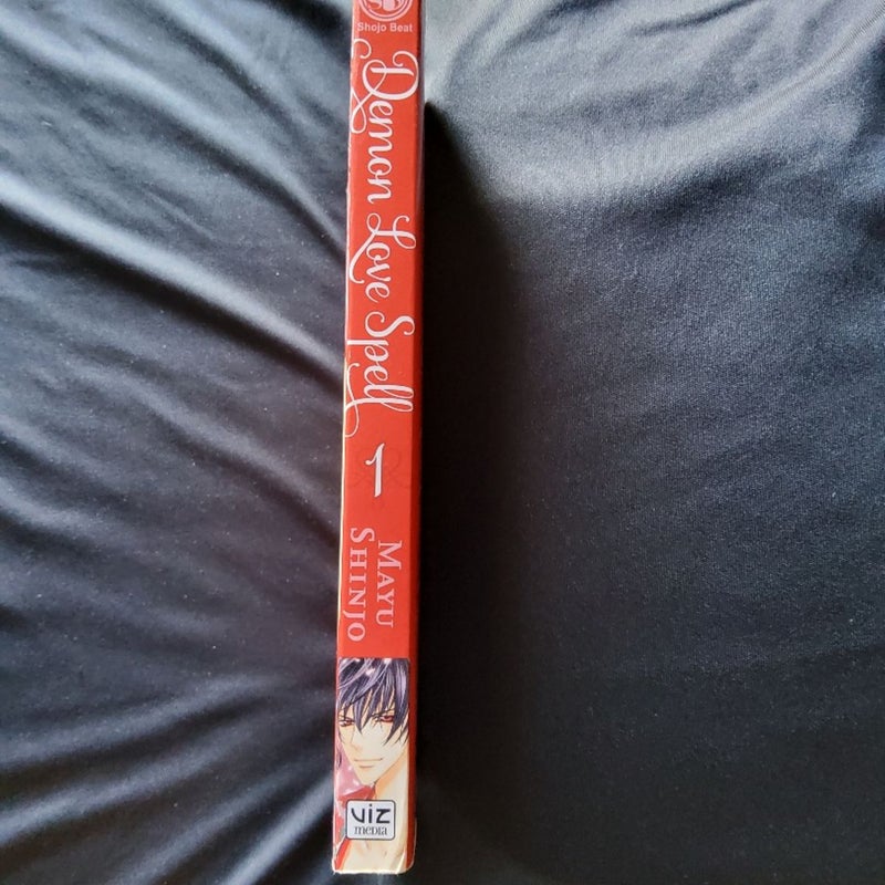 Demon Love Spell, Vol. 1