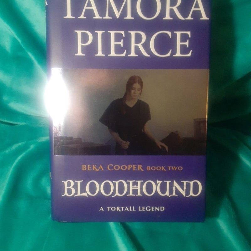 Beka Cooper A Tortall Legend: Terrier, Bloodhound, 2 Book Lot By Tamora Pierce