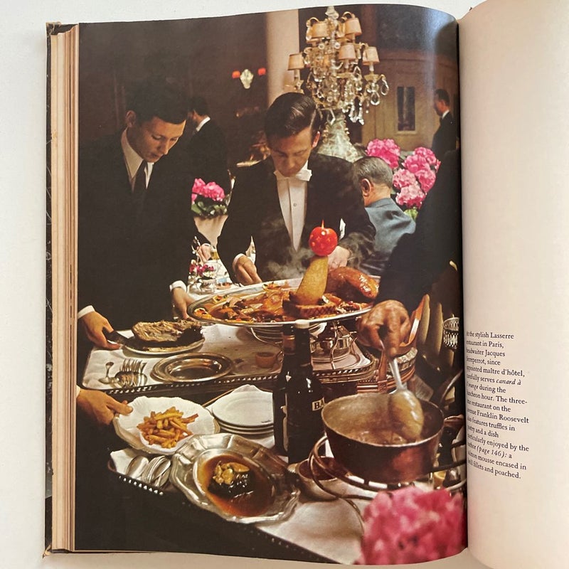 Classic French Cooking (Time Life Foods of the World series) by photos Craig Cla