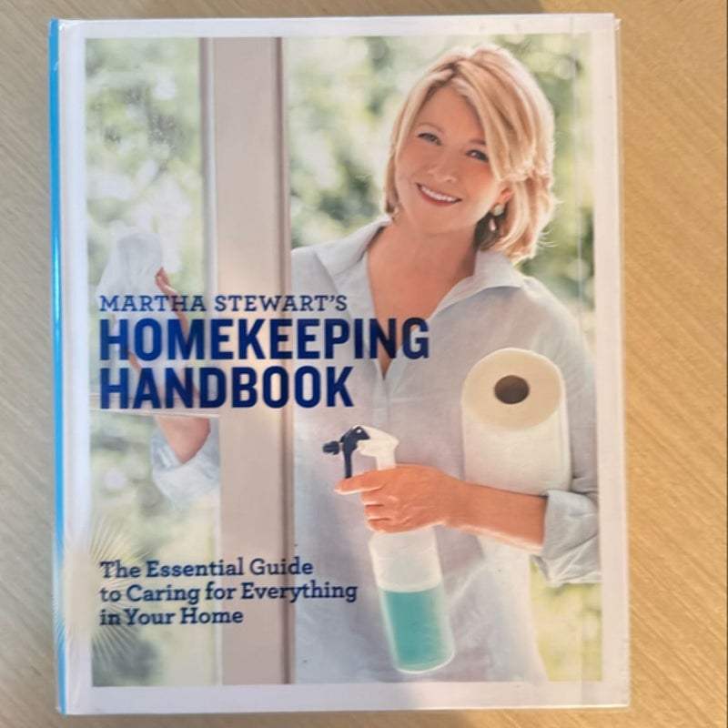 Martha Stewart's Homekeeping Handbook