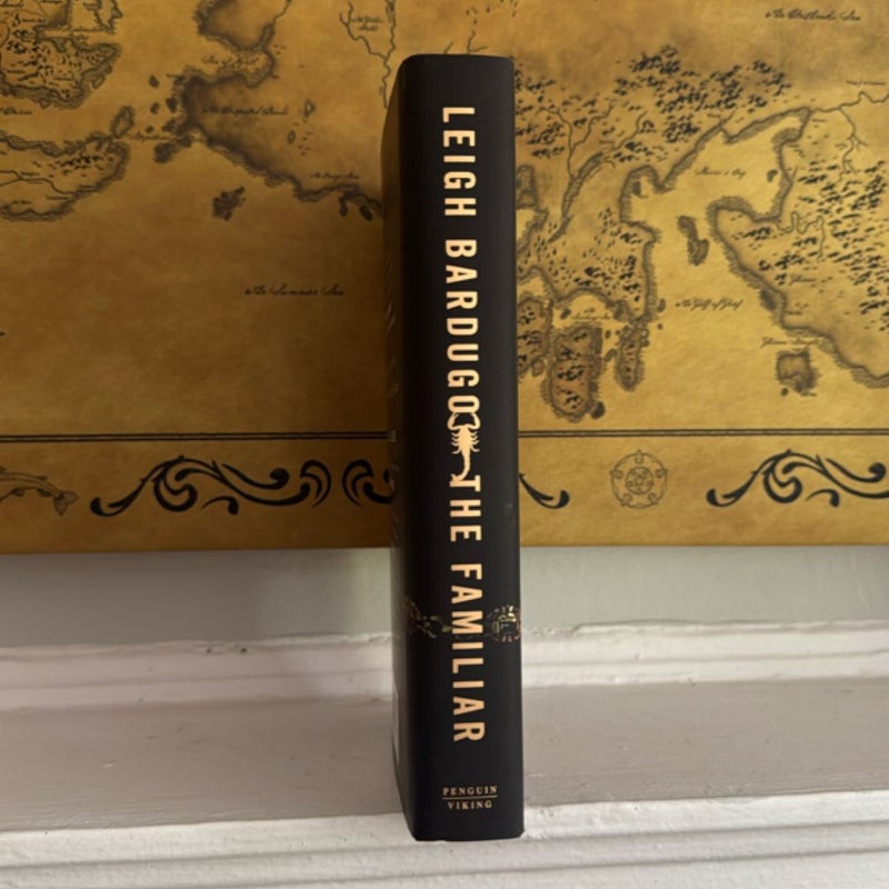 The Familiar: Waterstones Edition