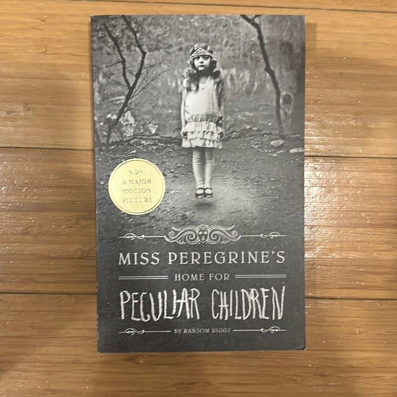 SIGNED Miss Peregrine's Home for Peculiar Children