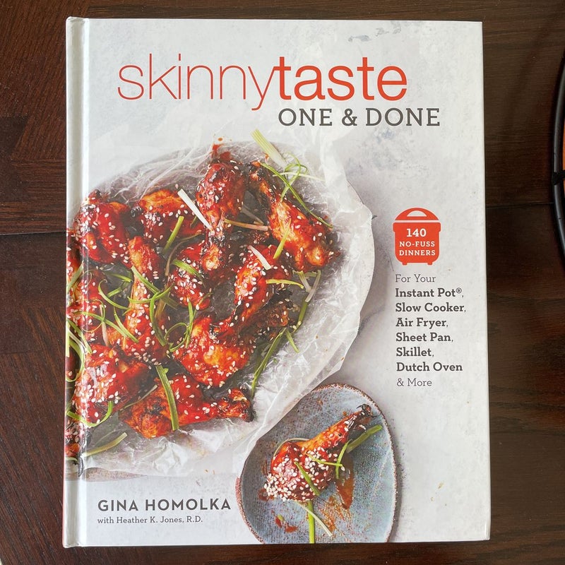 Skinnytaste Air Fryer Dinners by Gina Homolka; Heather K. Jones, Hardcover