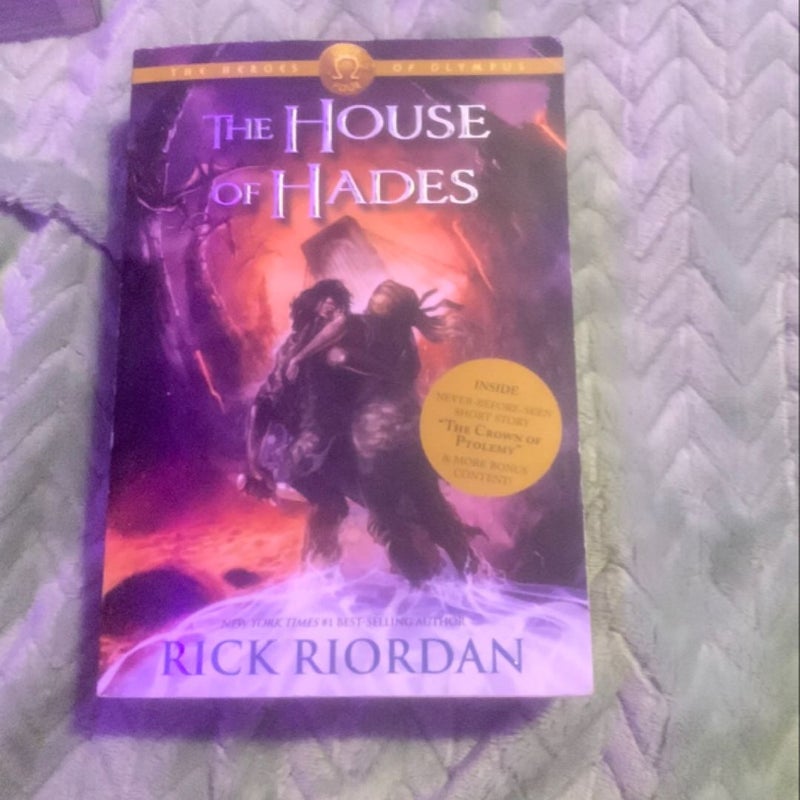 The House of Hades (Heroes of Olympus, the, Book Four: the House of Hades)