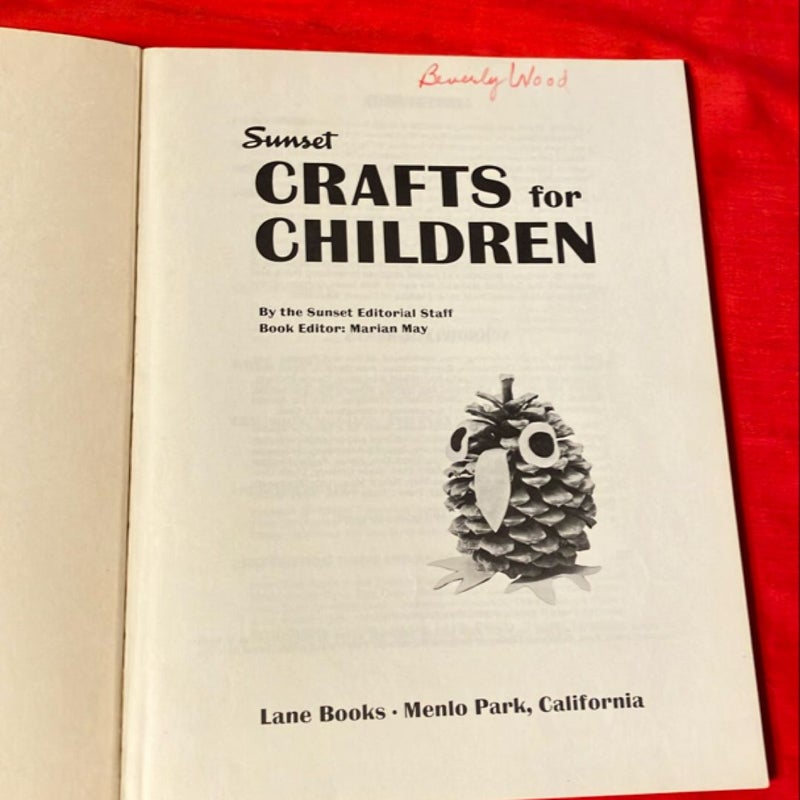 Sunset Crafts for Children 1971