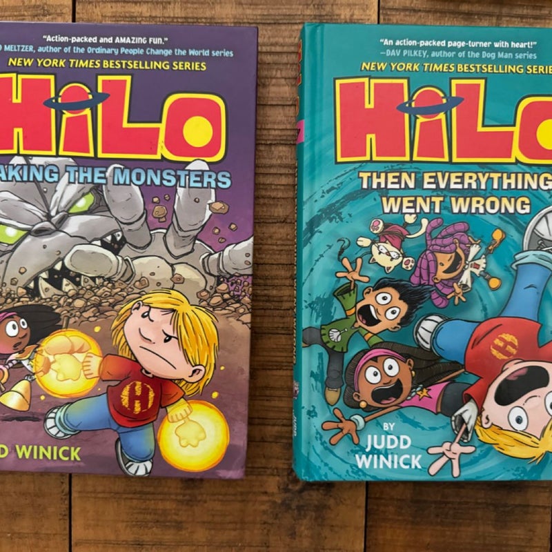Book 1-9 HiLo Series - Graphic Novels