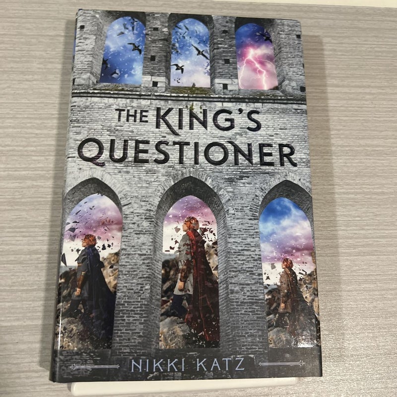 The King's Questioner (New Hardcover)