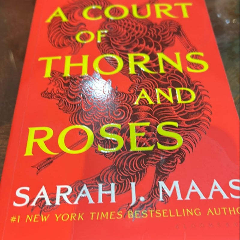 A Court of Thorns and Roses