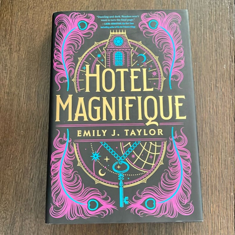 Hotel Magnifique