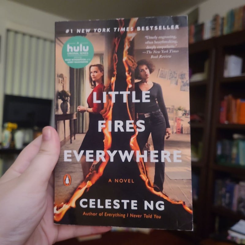 Little Fires Everywhere (Movie Tie-In)