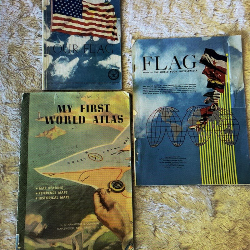 Bundle of US and World Flag and World Atlas Booklets 50s & 60s