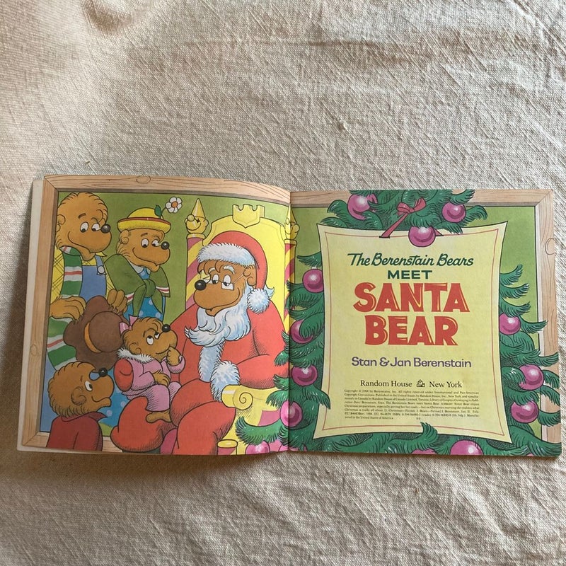 The Berenstain Bears Meet Santa Bear