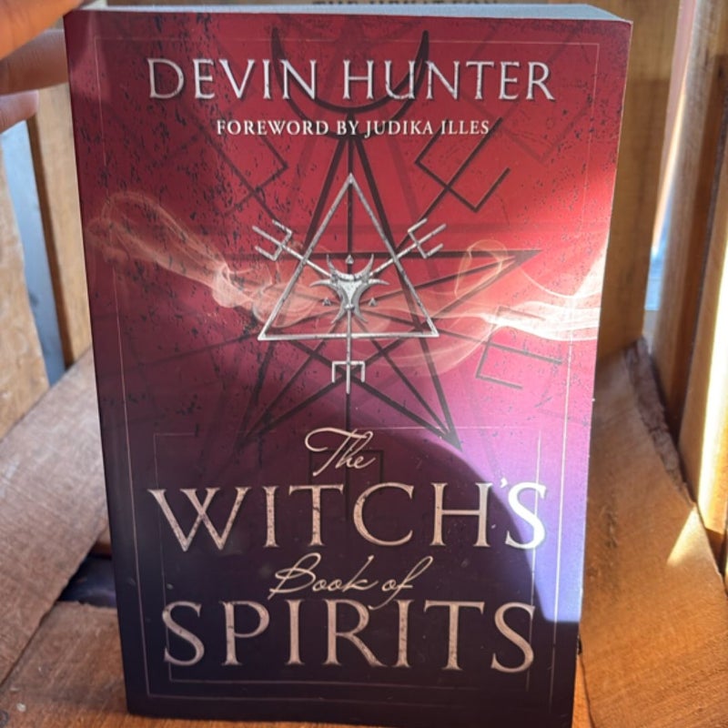 The Witch's Book of Spirits