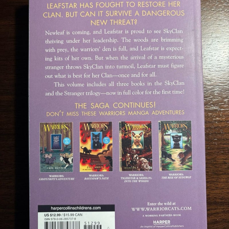 Warriors Manga: SkyClan and the Stranger: 3 Full-Color Warriors Manga Books In 1