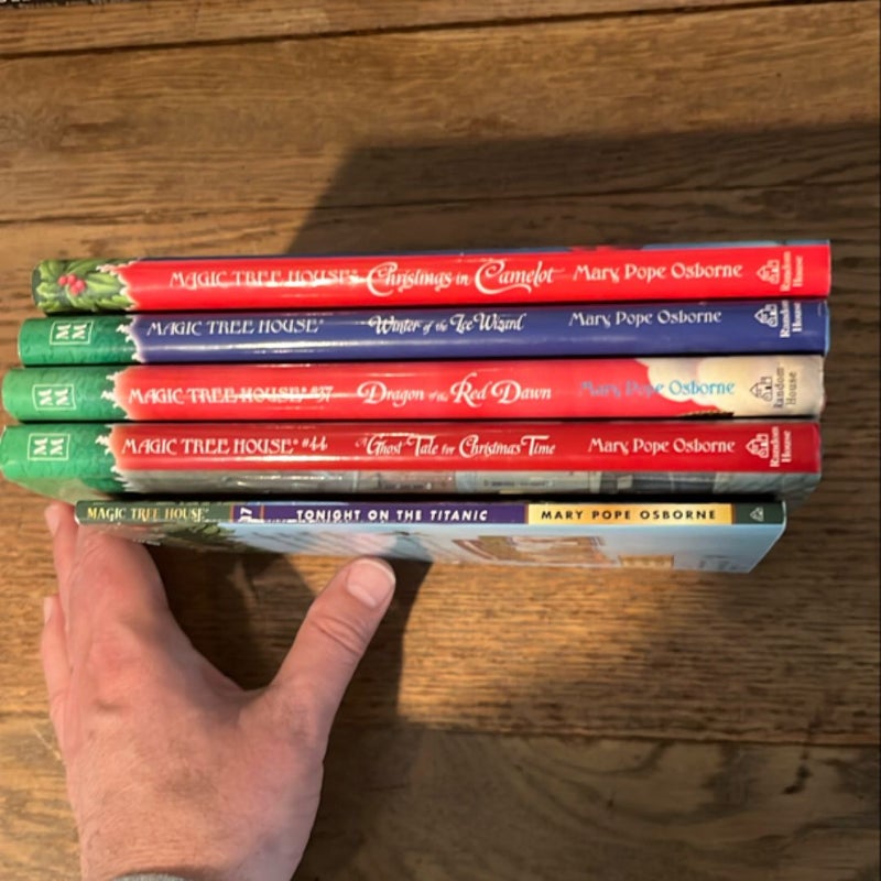 Lot of 5 Magic Tree House Books