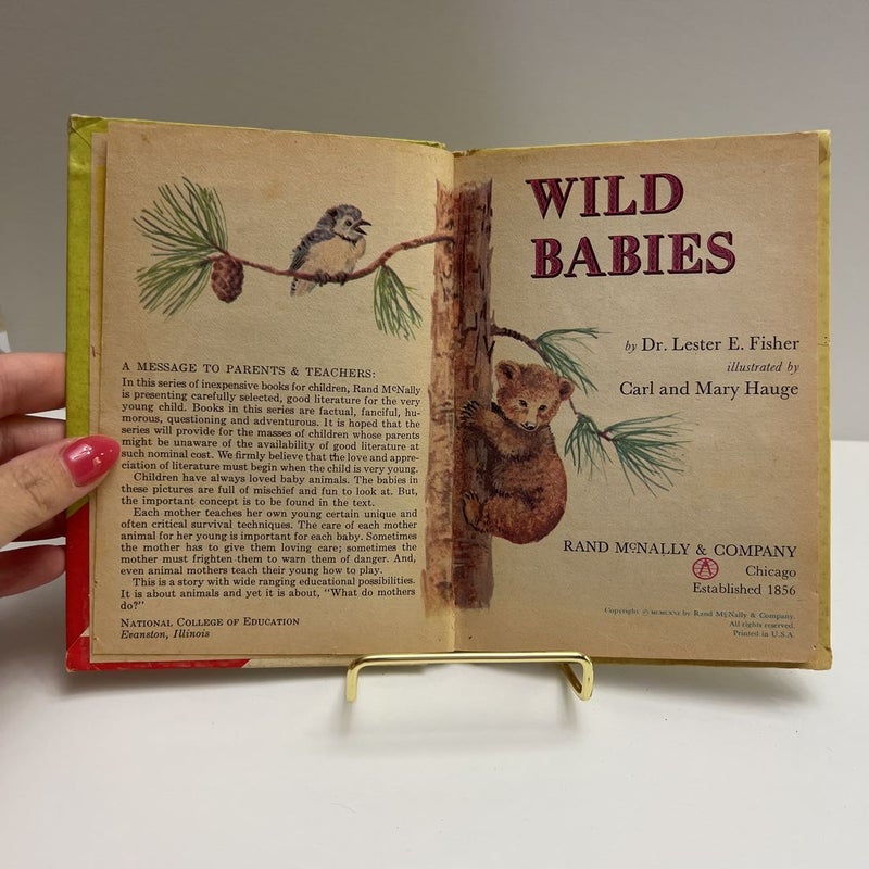 Start Right Elf Book Wild Babies #8175 (Rand McNally Publisher) 
