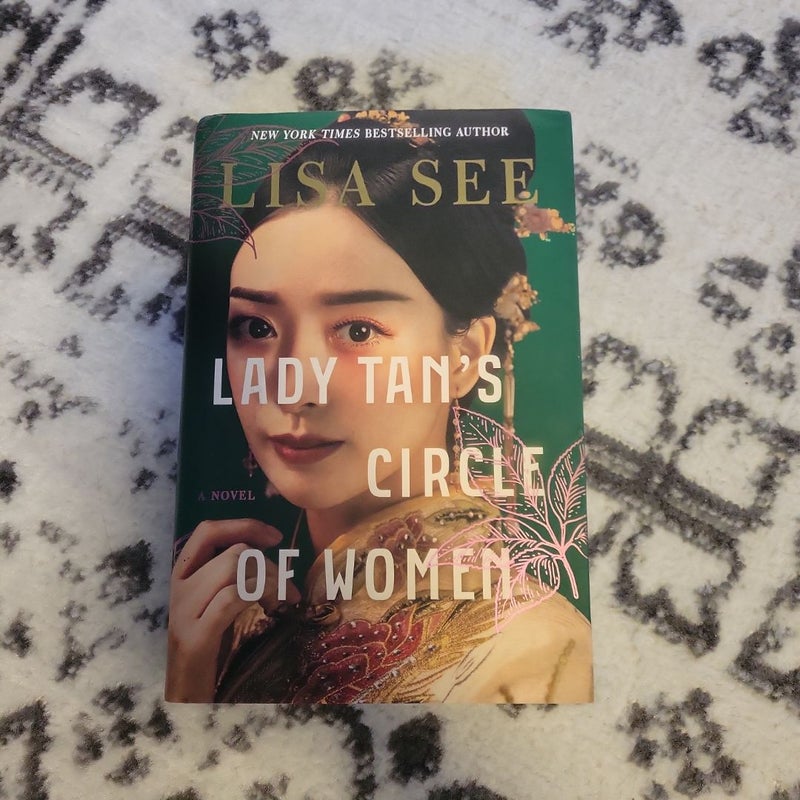 Lady Tan's Circle of Women