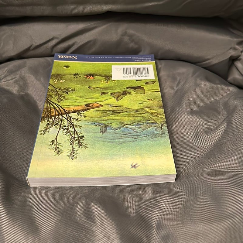 The Lion, the Witch and the Wardrobe: Full Color Edition