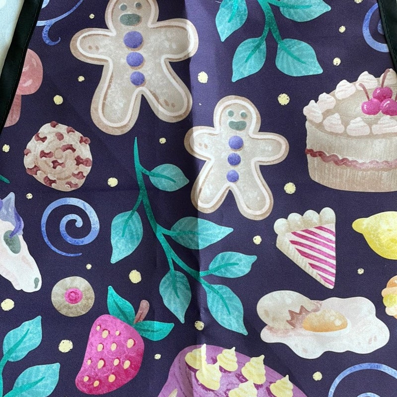 Illumicrate Cinnamon & Gingerbread Apron