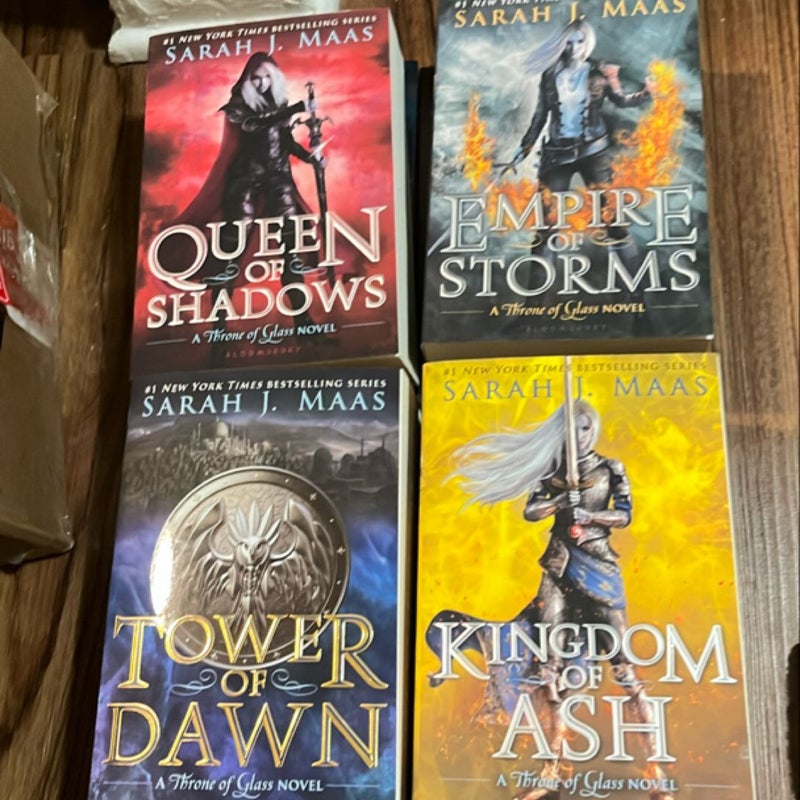 Throne of Glass Paperback Full Series