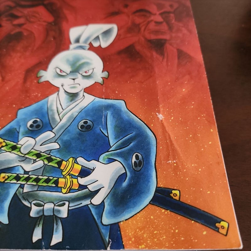 Usagi Yojimbo Saga Volume 4 (Second Edition)