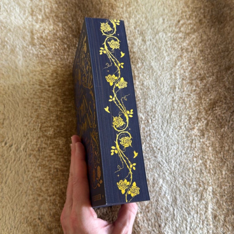 Twin Crowns *Fairyloot Exclusive Paperback Edition* *Hand Signed by BOTH Authors*