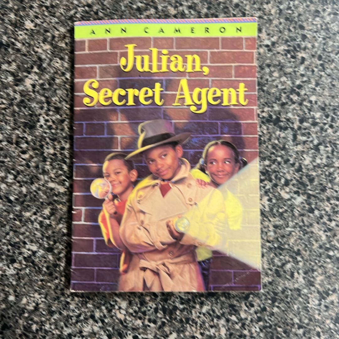 Julian, Secret Agent