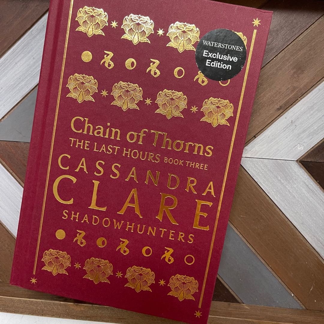 Chain cheapest of Thorns Waterstones