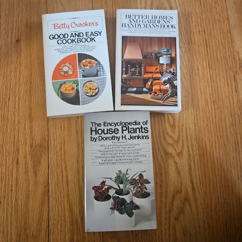 Vintage lot of 3: Betty Crocker Good and Easy Cookbook, House Plants,  Handyman 