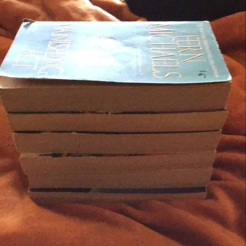 Fern Michaels paperback collection 