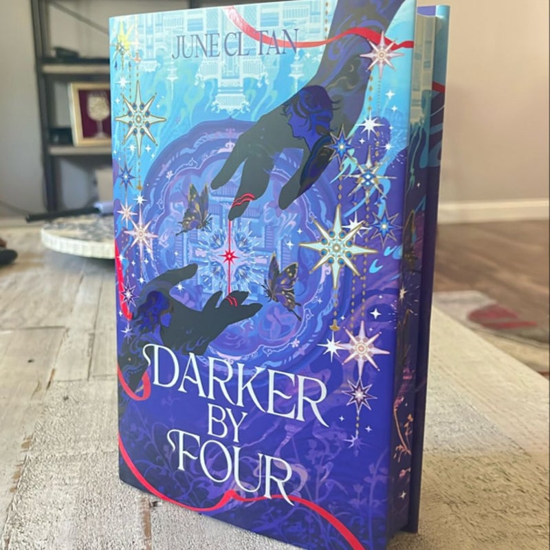 Darker by Four (Fairyloot)