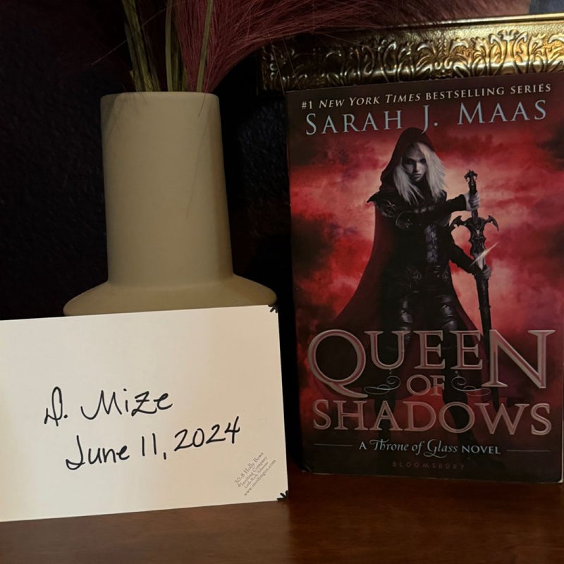 Queen of Shadows