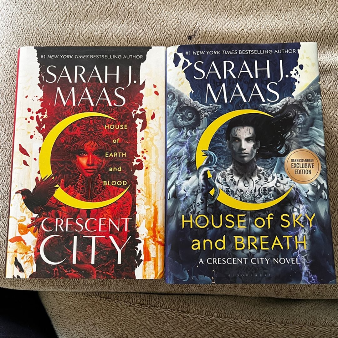 SJM Paperbacks - Crescent City 1&2 First Edition hotsell Paperbacks