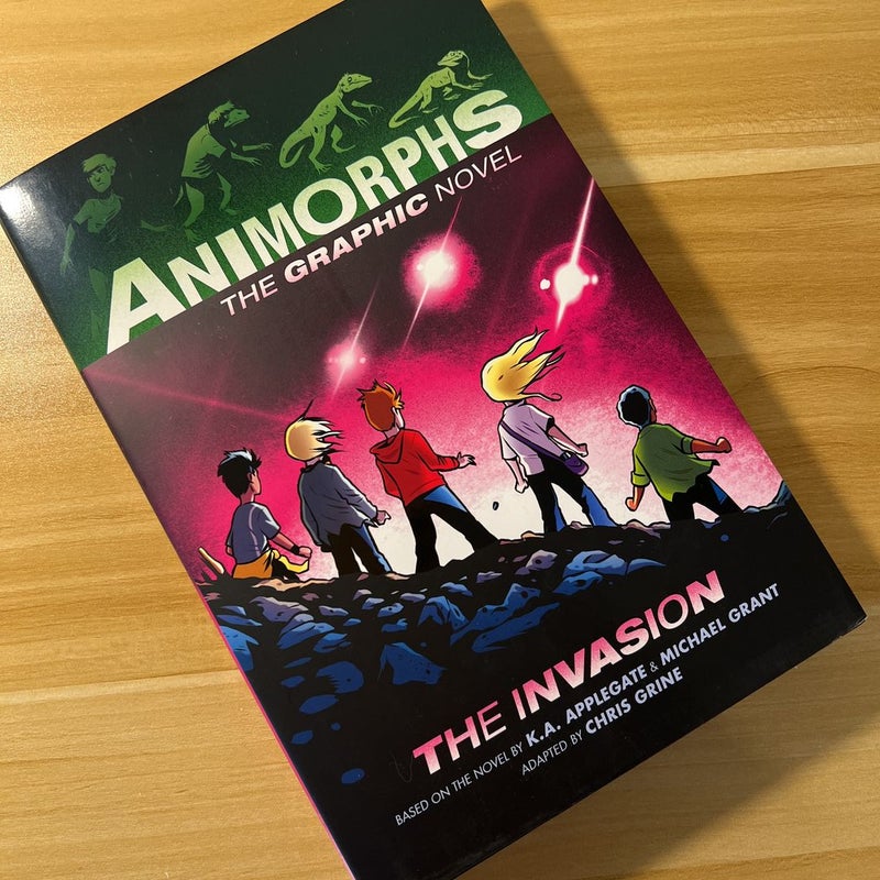 The Invasion: a Graphic Novel (Animorphs #1)