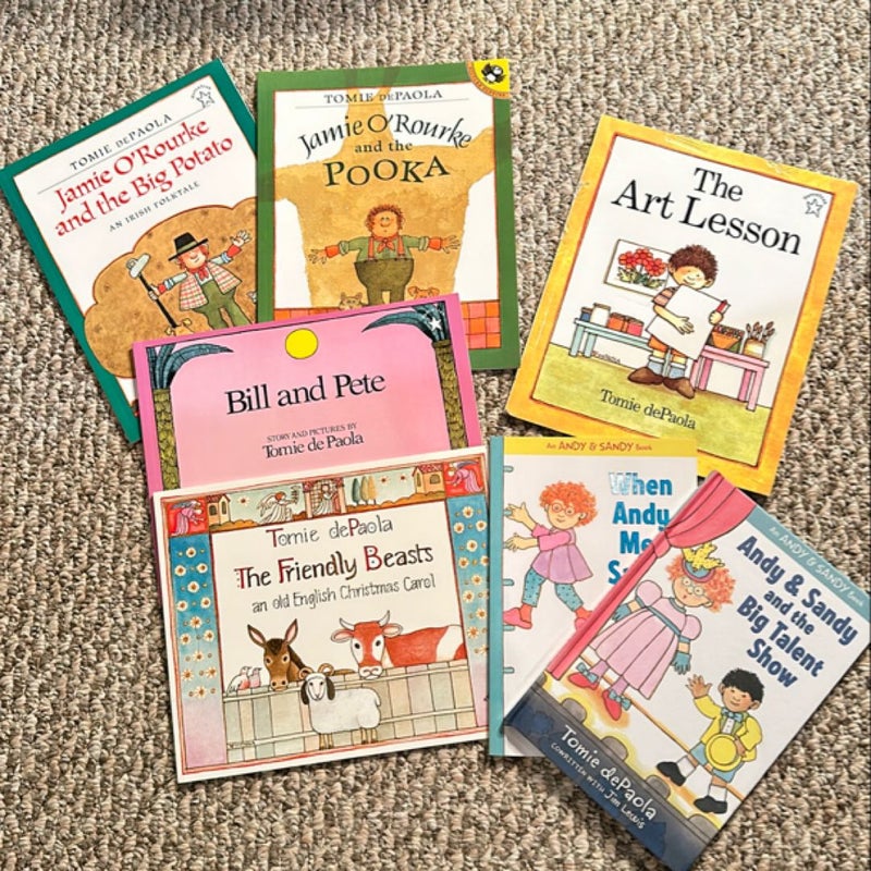 Lot/Bundle of 7 Tomie dePaola books