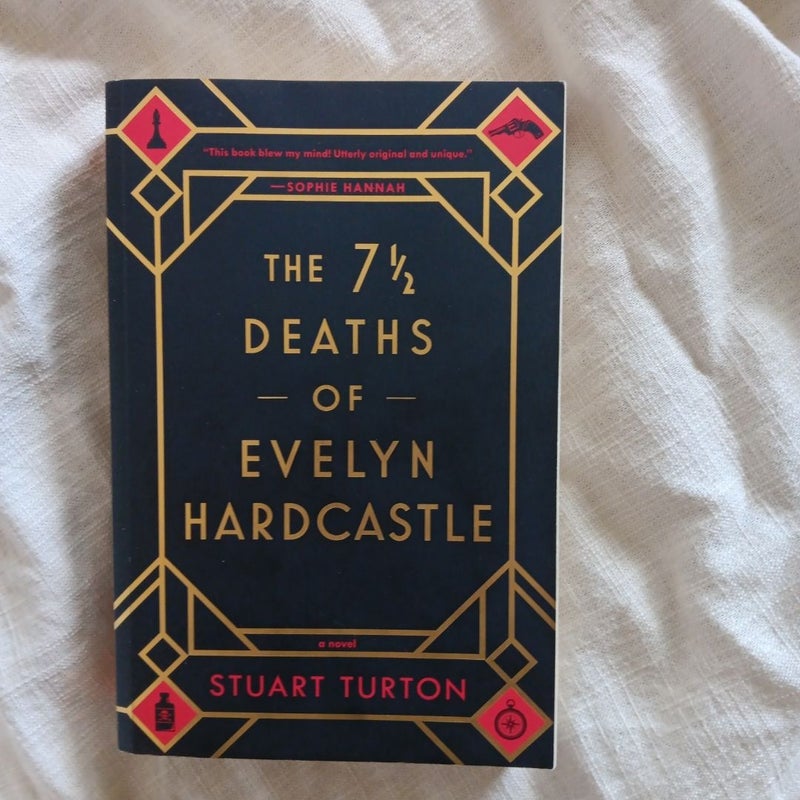 The 7½ Deaths of Evelyn Hardcastle