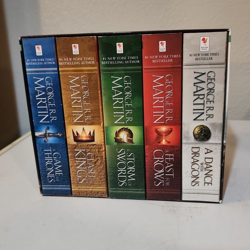The Game of Thrones Books in Order - A Song of Ice and Fire Series