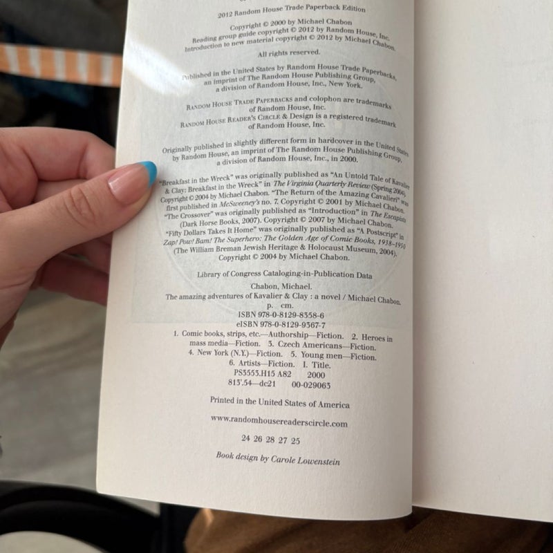 The Amazing Adventures of Kavalier and Clay (with Bonus Content)