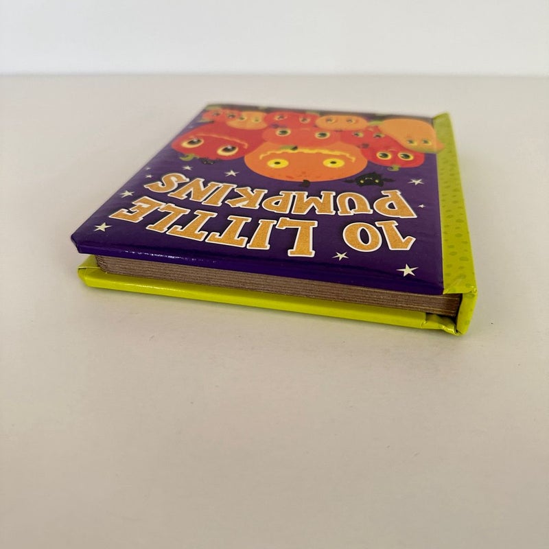 10 Little Pumpkins (Board Book)