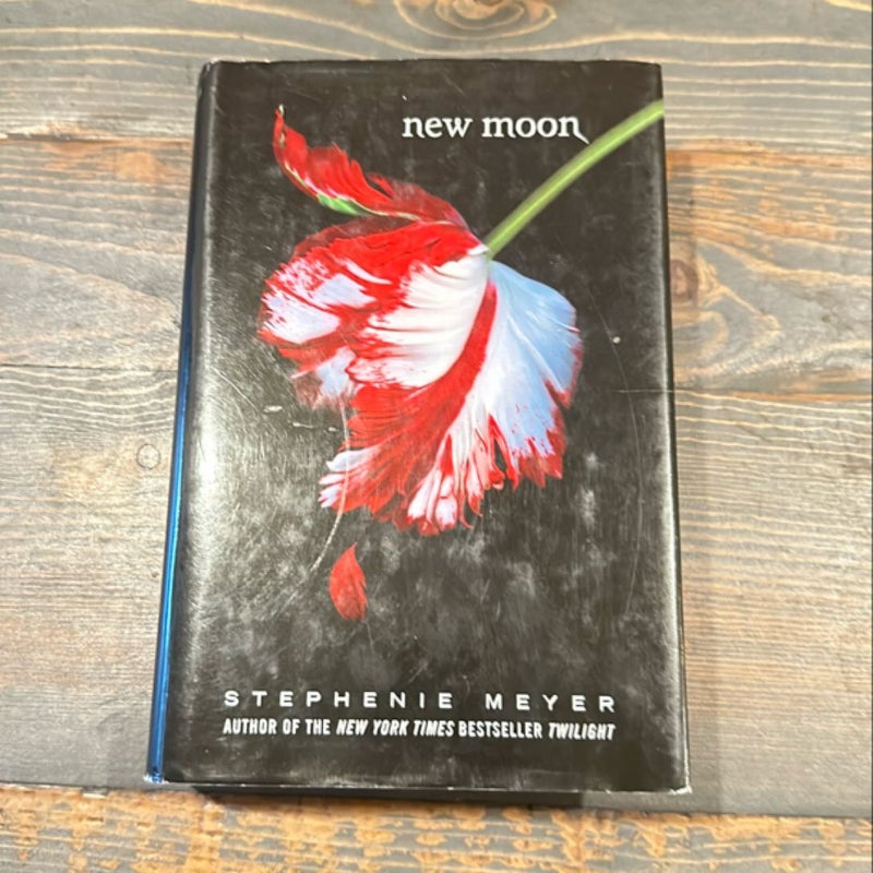 New Moon (first edition/first printing)