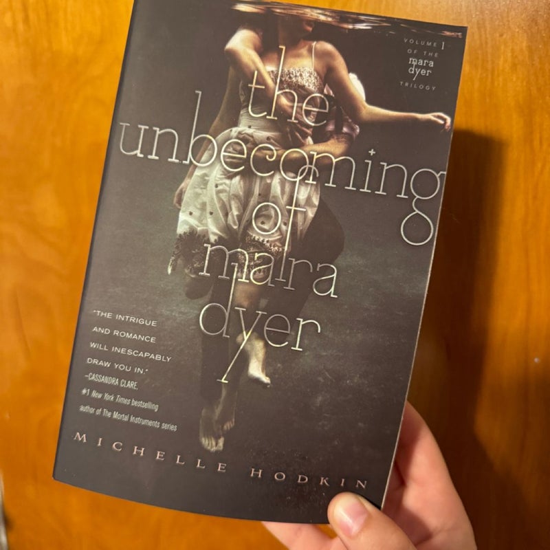 The Unbecoming of Mara Dyer