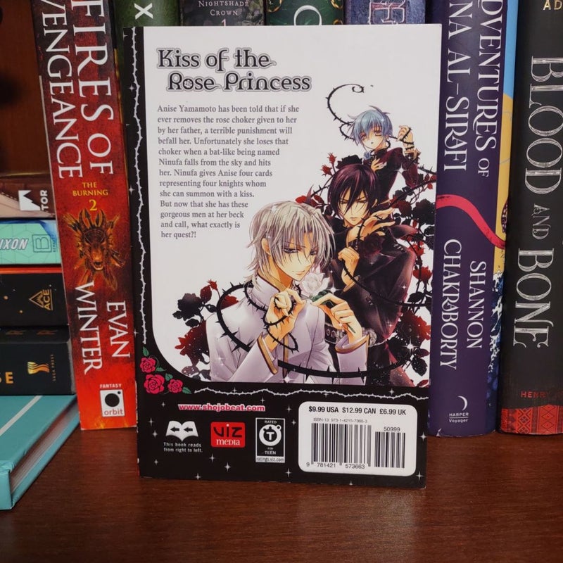 Kiss of the Rose Princess, Vol. 1