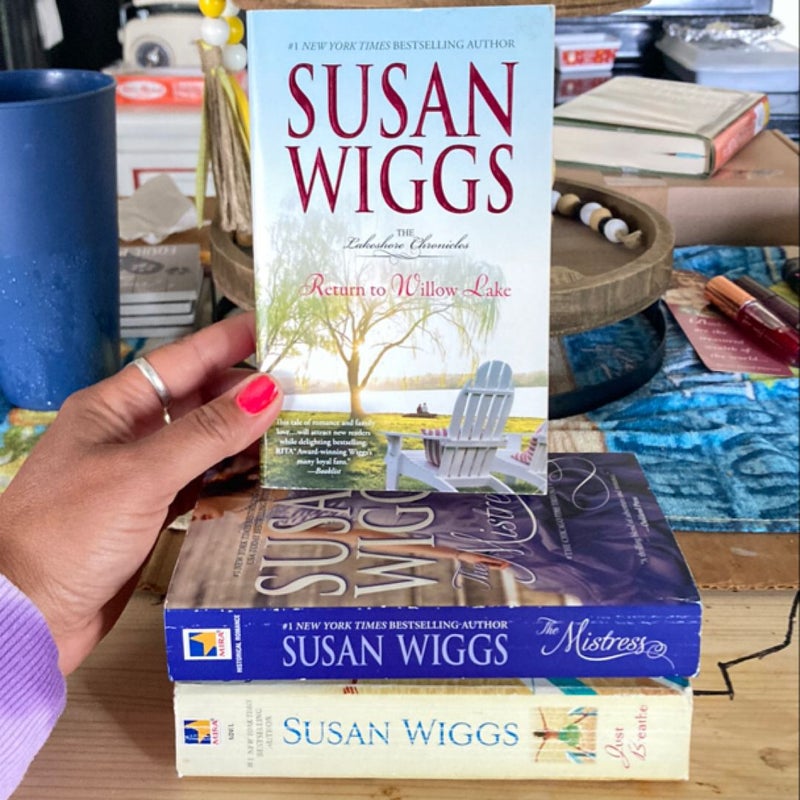 Bundle of 3 Susan Wiggs books