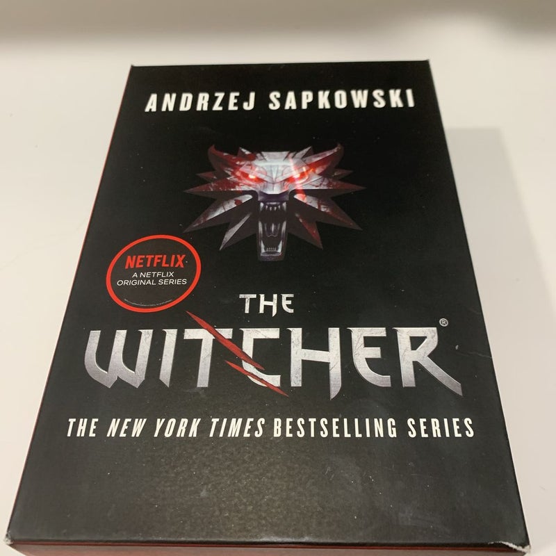 The Witcher Boxed Set: Blood of Elves, The Time of Contempt, Baptism of  Fire, The Tower of Swallows, The Lady of the Lake|Paperback
