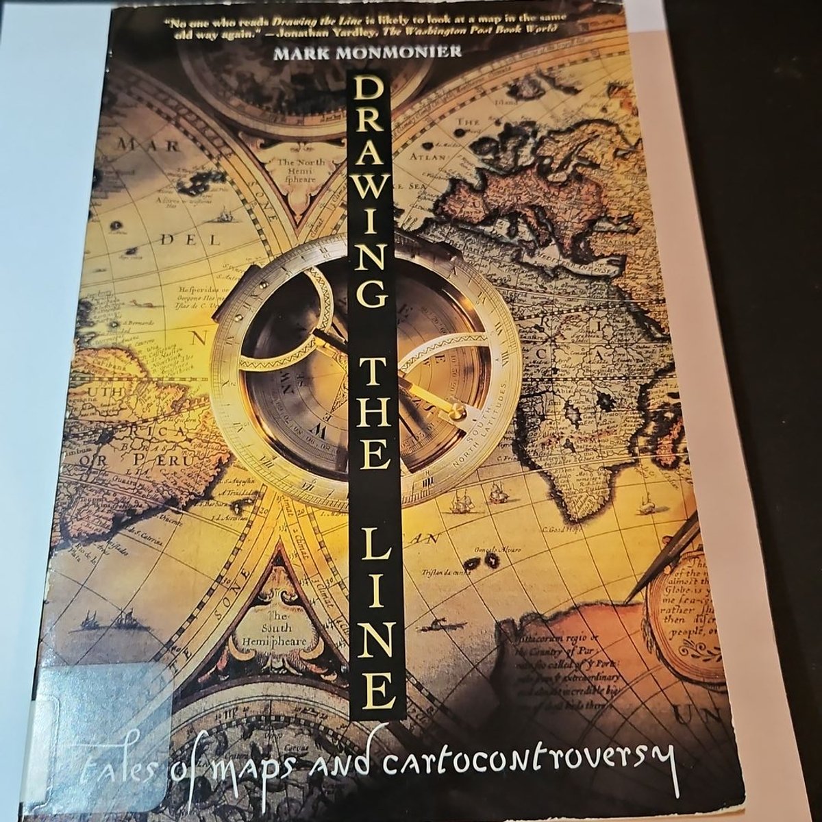 Drawing the Line by Mark Monmonier