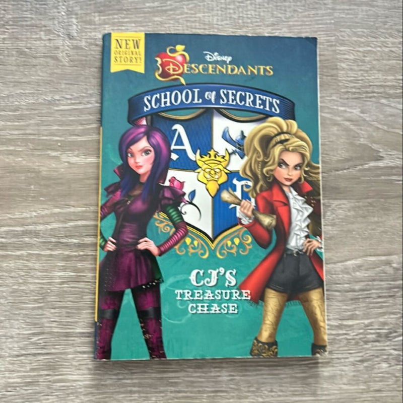 School of Secrets: CJ's Treasure Chase (Disney Descendants) (Scholastic Special Market Edition)